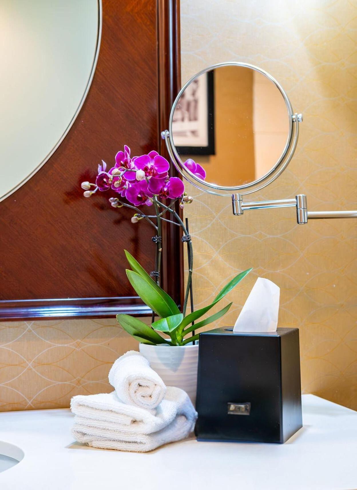 Red Deer Resort & Casino Bagian luar foto