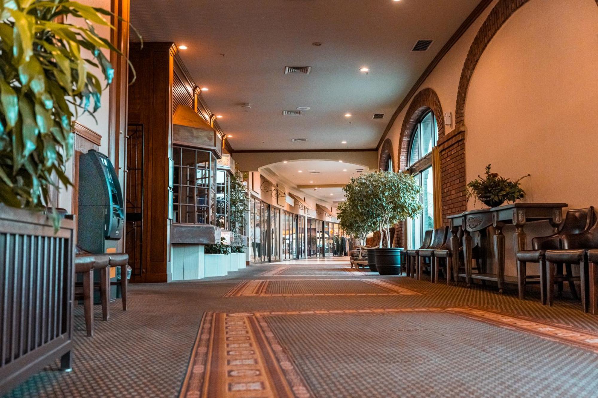 Red Deer Resort & Casino Bagian luar foto