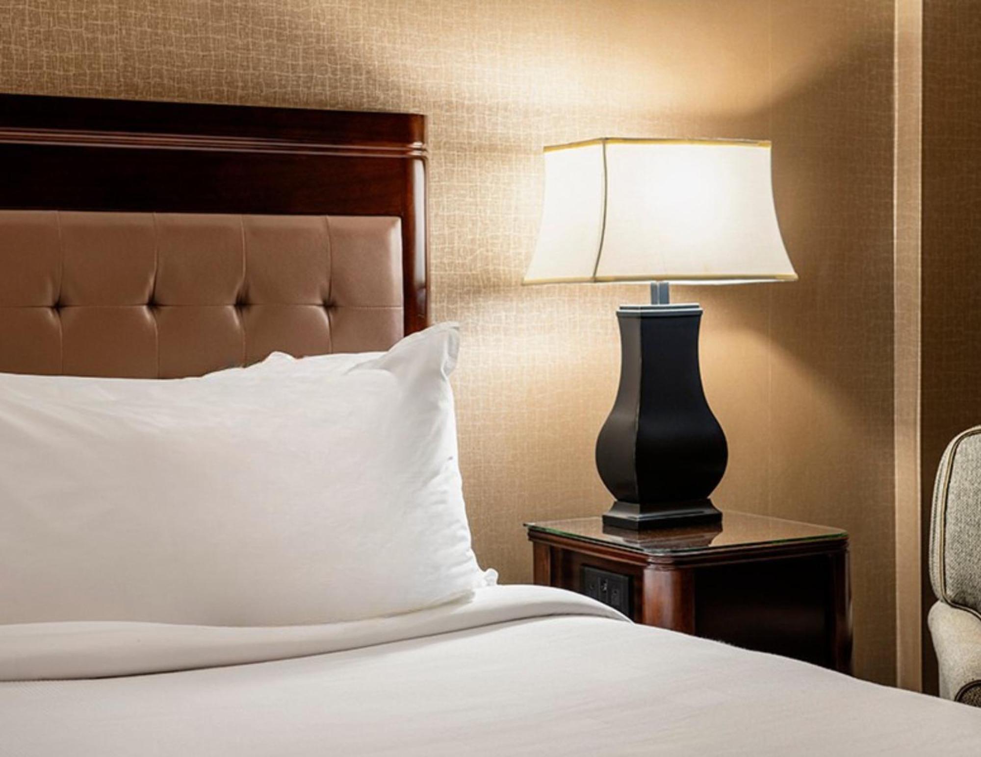 Red Deer Resort & Casino Bagian luar foto