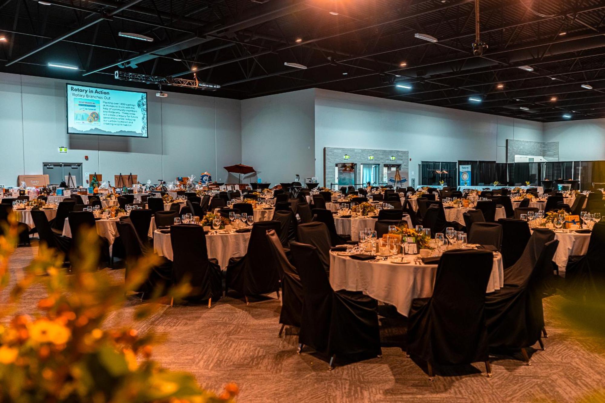 Red Deer Resort & Casino Bagian luar foto