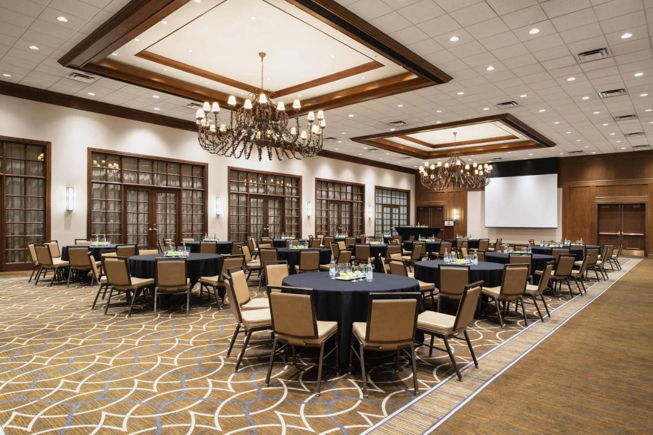 Red Deer Resort & Casino Bagian luar foto