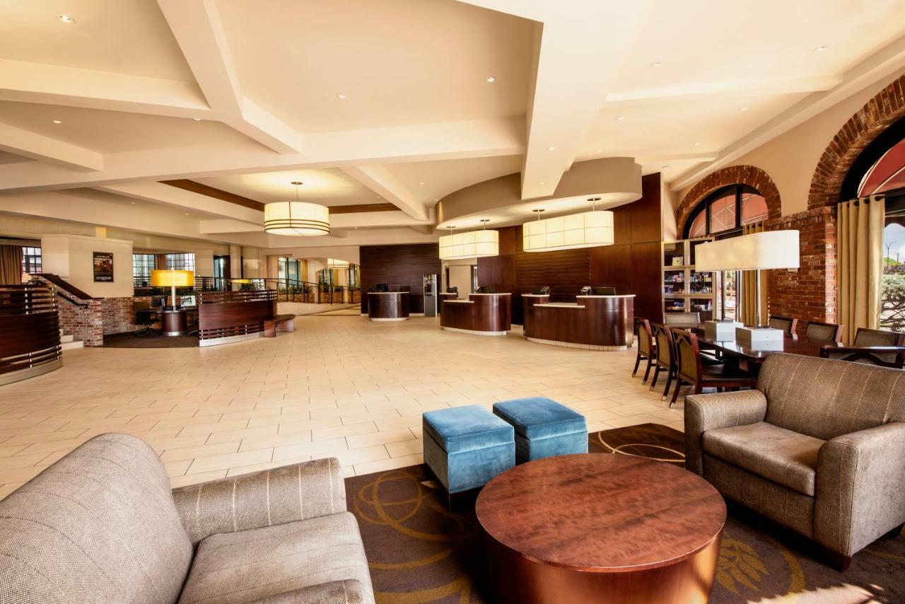Red Deer Resort & Casino Bagian luar foto